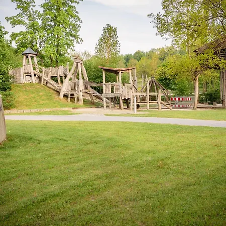 Casa de Férias Das Refugium - Ein Historisches Haus Grafenau (Bavaria)