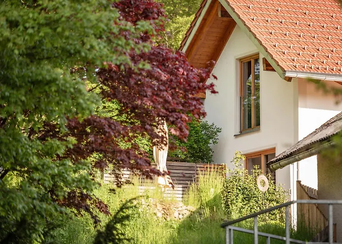 Prázdninový dům Premium Fuer 4 Personen Mit Grossem Garten